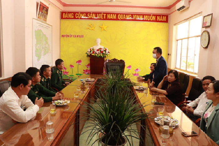 Doan cong tac Don bien phong 1